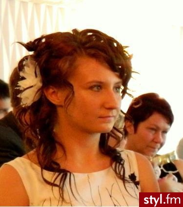Brązowe Rozpuszczone Kręcone Wieczorowe Długie Fryzury