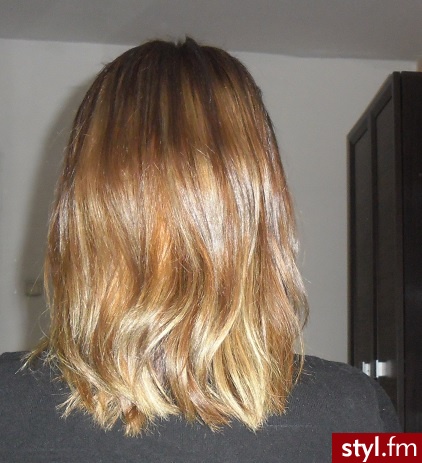 Blond Rozpuszczone Proste Na co dzień Średnie Fryzury