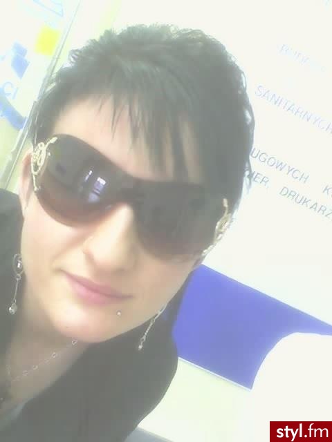 Średnie Fryzury