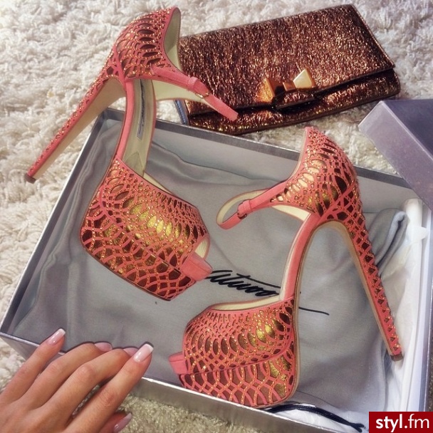 Szpilki Buty Moda