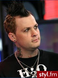 KOCHAM <3 - Punk Rock Alternatywne Średnie Fryzury