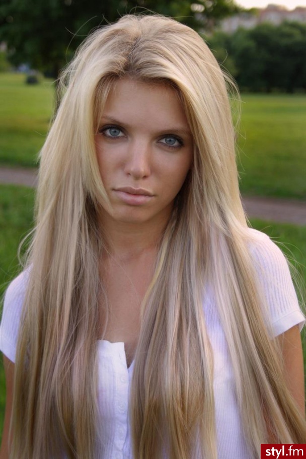 Blond Rozpuszczone Proste Na co dzień Długie Fryzury