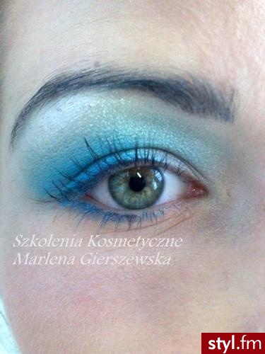 Szkolenia.. - Dzienne Makijaże