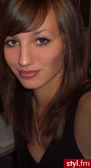 Średnie Fryzury