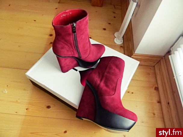 Pozostałe Buty Moda