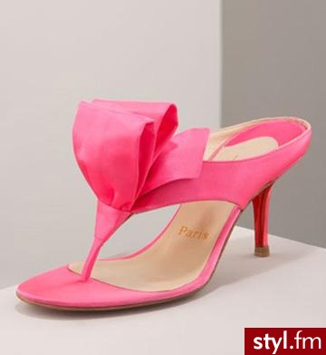 'bo róż na butach jest fajny' - Christian Louboutin - 795$ - Pozostałe Buty Moda