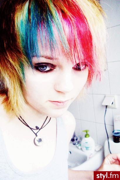 EMO Alternatywne Średnie Fryzury