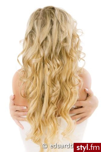 Blond Rozpuszczone Kręcone Na co dzień Długie Fryzury