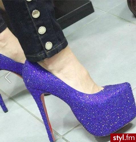 Szpilki Buty Moda