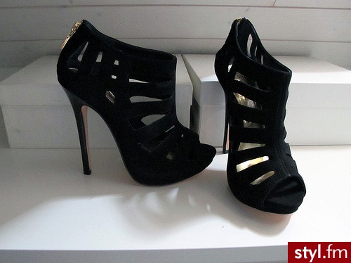 Szpilki Buty Moda