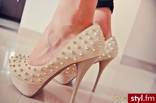 Szpilki Buty Moda