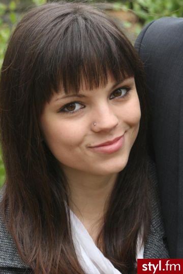 Średnie Fryzury