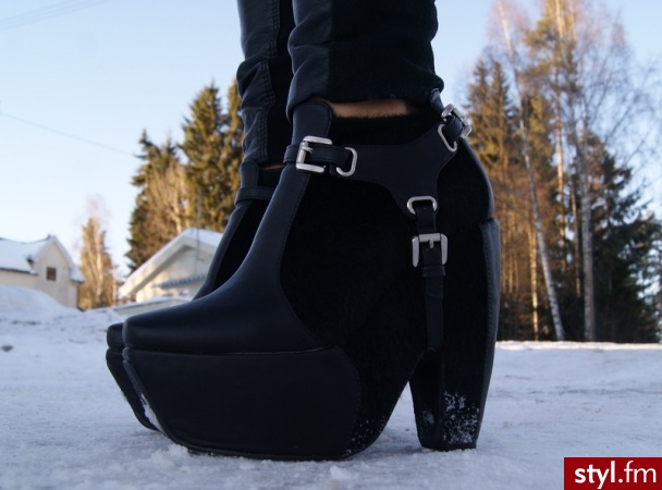 Pozostałe Buty Moda