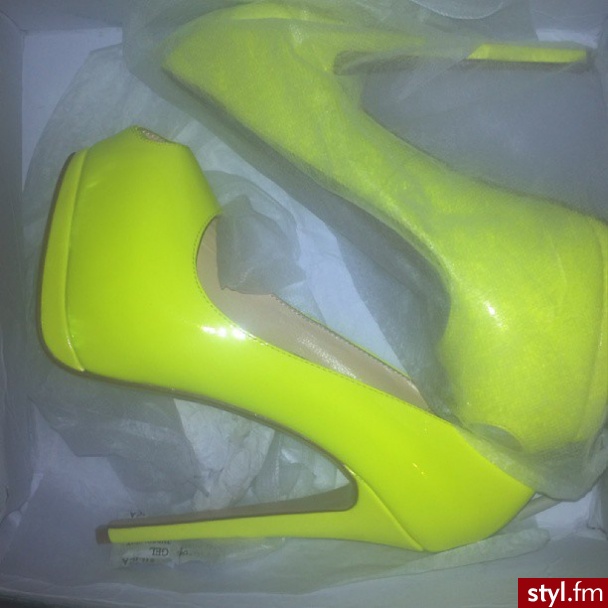 Szpilki Buty Moda