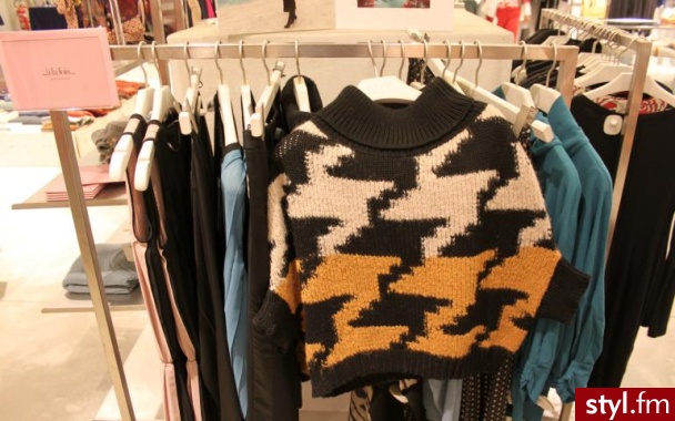 Swetry Ciuchy Moda