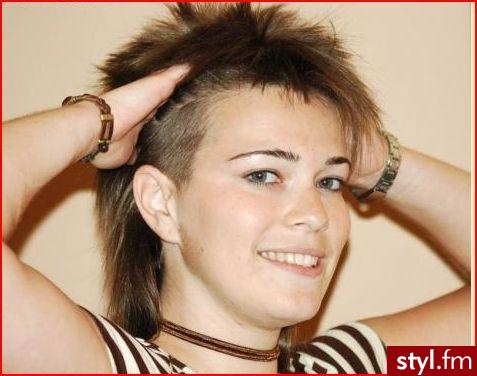 Średnie Fryzury