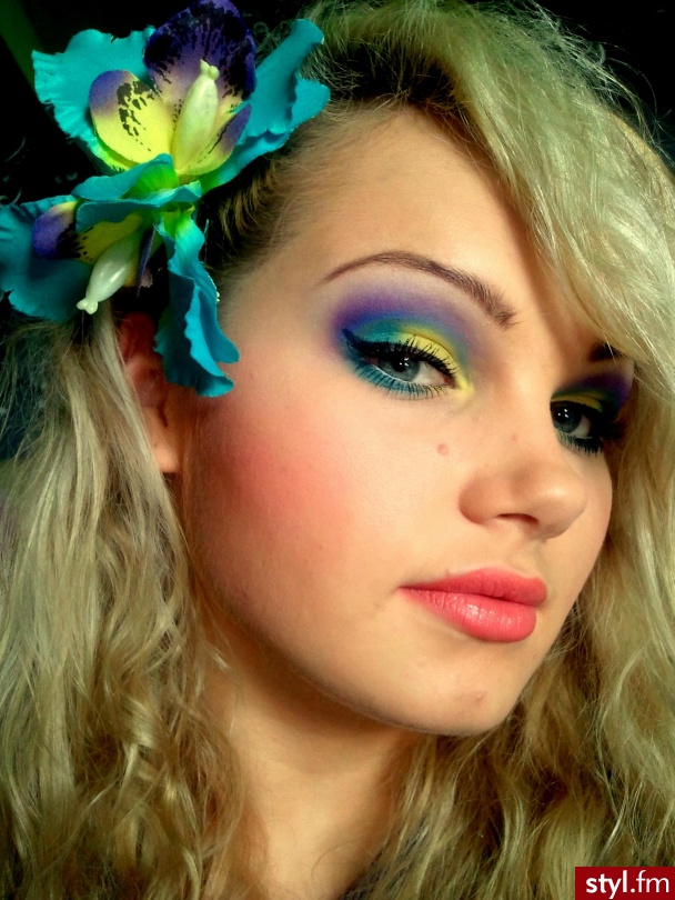 Flower inspiration - Dzienne Makijaże