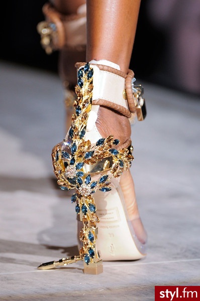 Szpilki Buty Moda