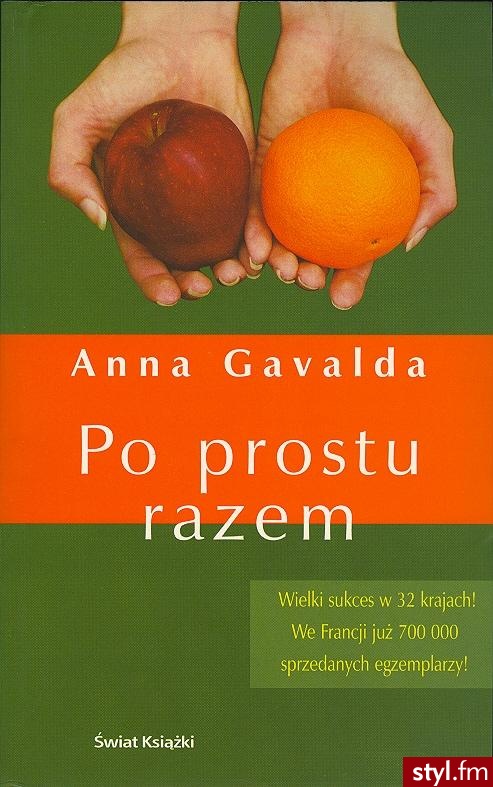 ksiażka która zmieniła moje życie, czytałam ją 3 razy i nadal kocham ją tak samo : D polecam. - Misz-masz