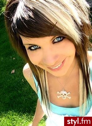 EMO Alternatywne Średnie Fryzury