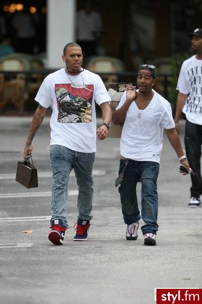 Omarion & Chris Brown - Moda uliczna Inne Moda