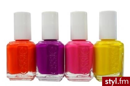 produkt firmy ESSIE - Paznokcie