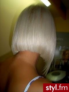 blond hair - Średnie Fryzury