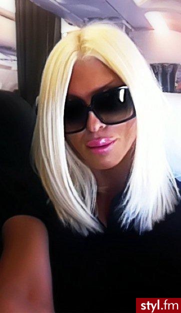 Blond Rozpuszczone Proste Na co dzień Średnie Fryzury