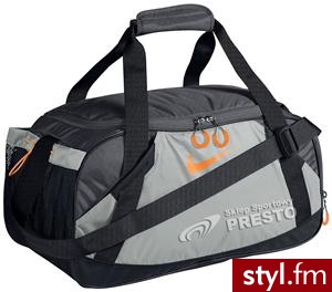 Torba sportowa Varsity Girl M 30 Nike - szaro-czarny - Torby podróżne Torebki Moda