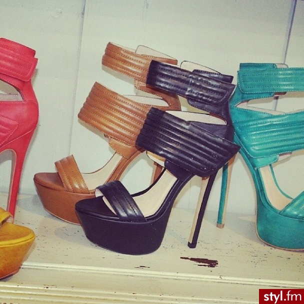 Szpilki Buty Moda