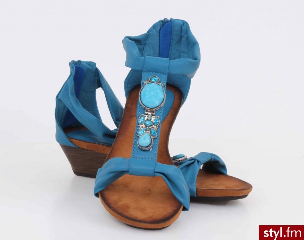 Dostępne w rozmiarach 36-41, więcej zdjęć i szczegóły na www.ModneNiebo.pl - Sandały Buty Moda