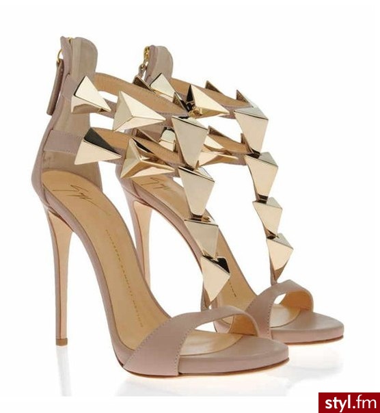 Szpilki Buty Moda