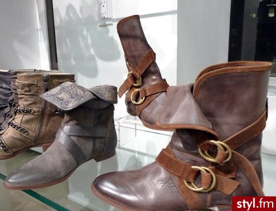 Pozostałe Buty Moda