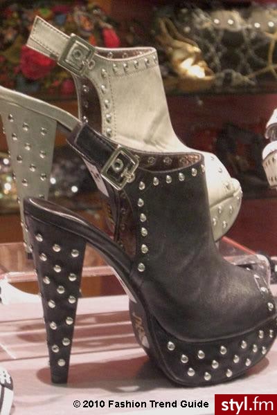 Pozostałe Buty Moda