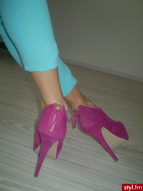 Szpilki Buty Moda