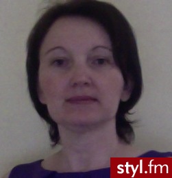Brązowe Rozpuszczone Proste z grzywką Na co dzień Średnie Fryzury