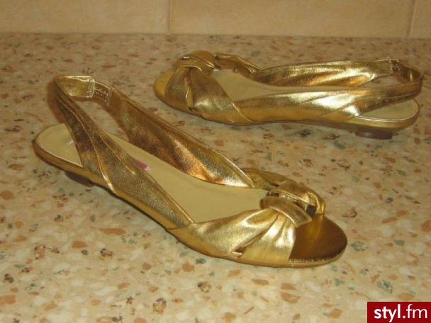 Pozostałe Buty Moda