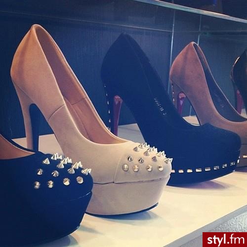 Szpilki Buty Moda
