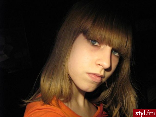 Średnie Fryzury