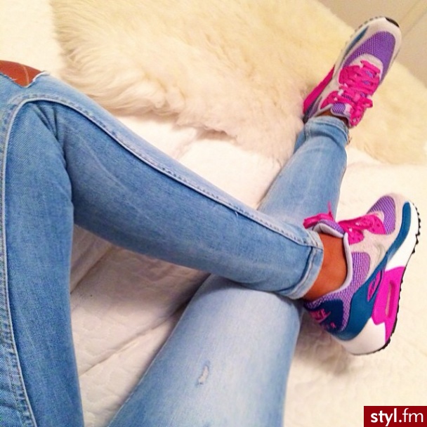 Jeansy Spodnie Moda