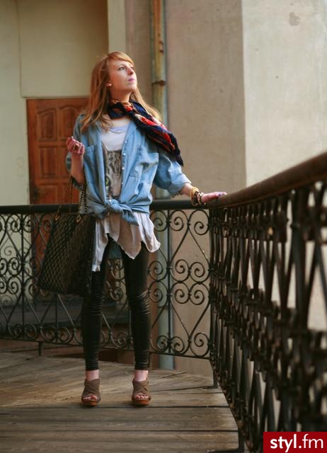Jeżeli zdjęcie znajduje się już w galerii poproszę o link - Moda uliczna Inne Moda
