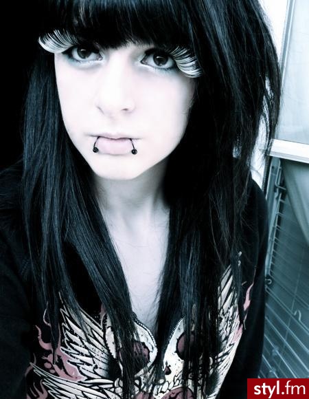 EMO Alternatywne Średnie Fryzury