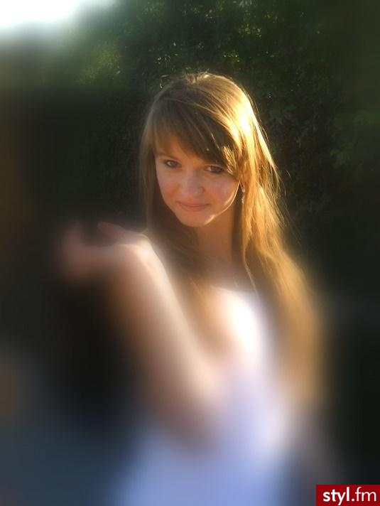 Średnie Fryzury