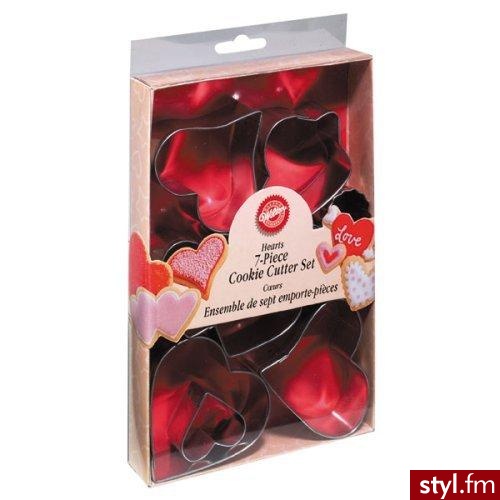 Wilton - 7 częściowy zestaw foremek do ciasteczek w kształcie serduszek - 4.99$ - Gadżety Inne Moda