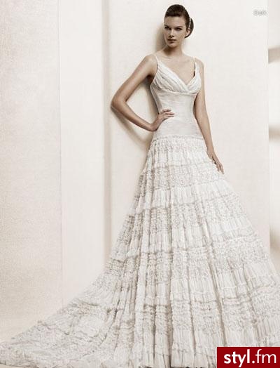 La Sposa 2011 - Suknie ślubne Ślub Moda