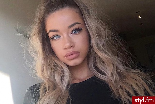 Blond Rozpuszczone Kręcone Na co dzień Długie Fryzury