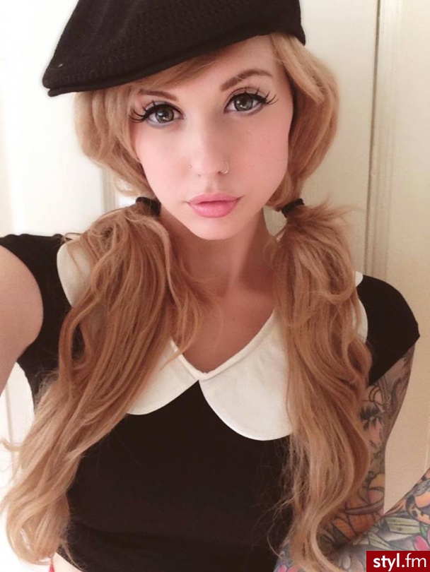 Blond Rozpuszczone Kręcone Na co dzień Długie Fryzury