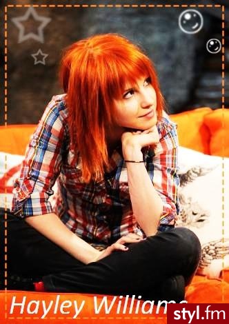 Średnie Fryzury