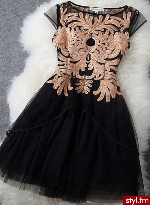 Wieczorowe Sukienki Moda