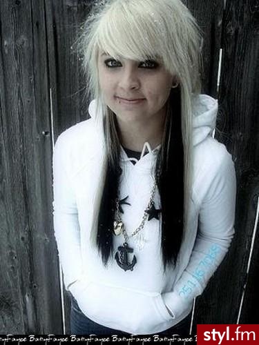EMO Alternatywne Średnie Fryzury